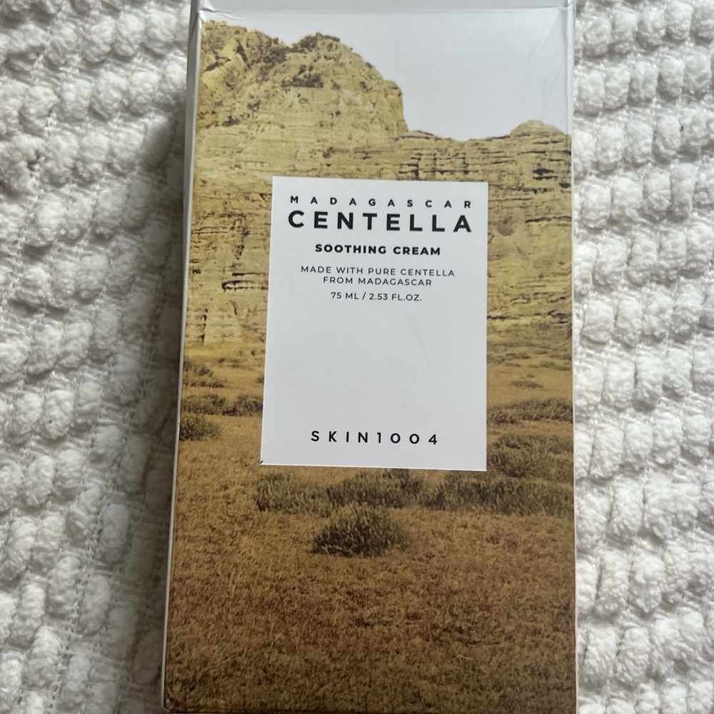 🤍New SKIN1004 Madagascar Centella Soothing Cream🤍 - Picture 2 of 2
